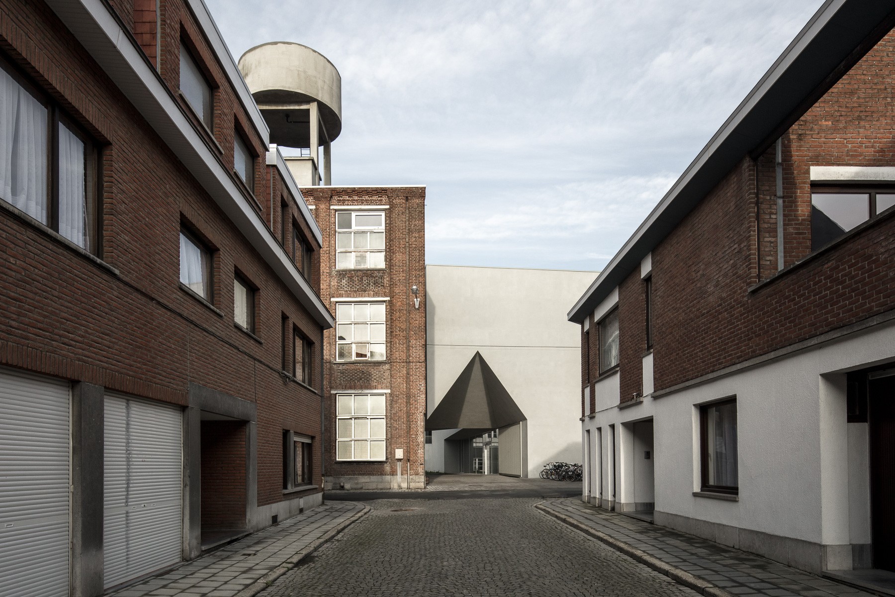 Architecture Faculty in Tournai _ Aires Mateus